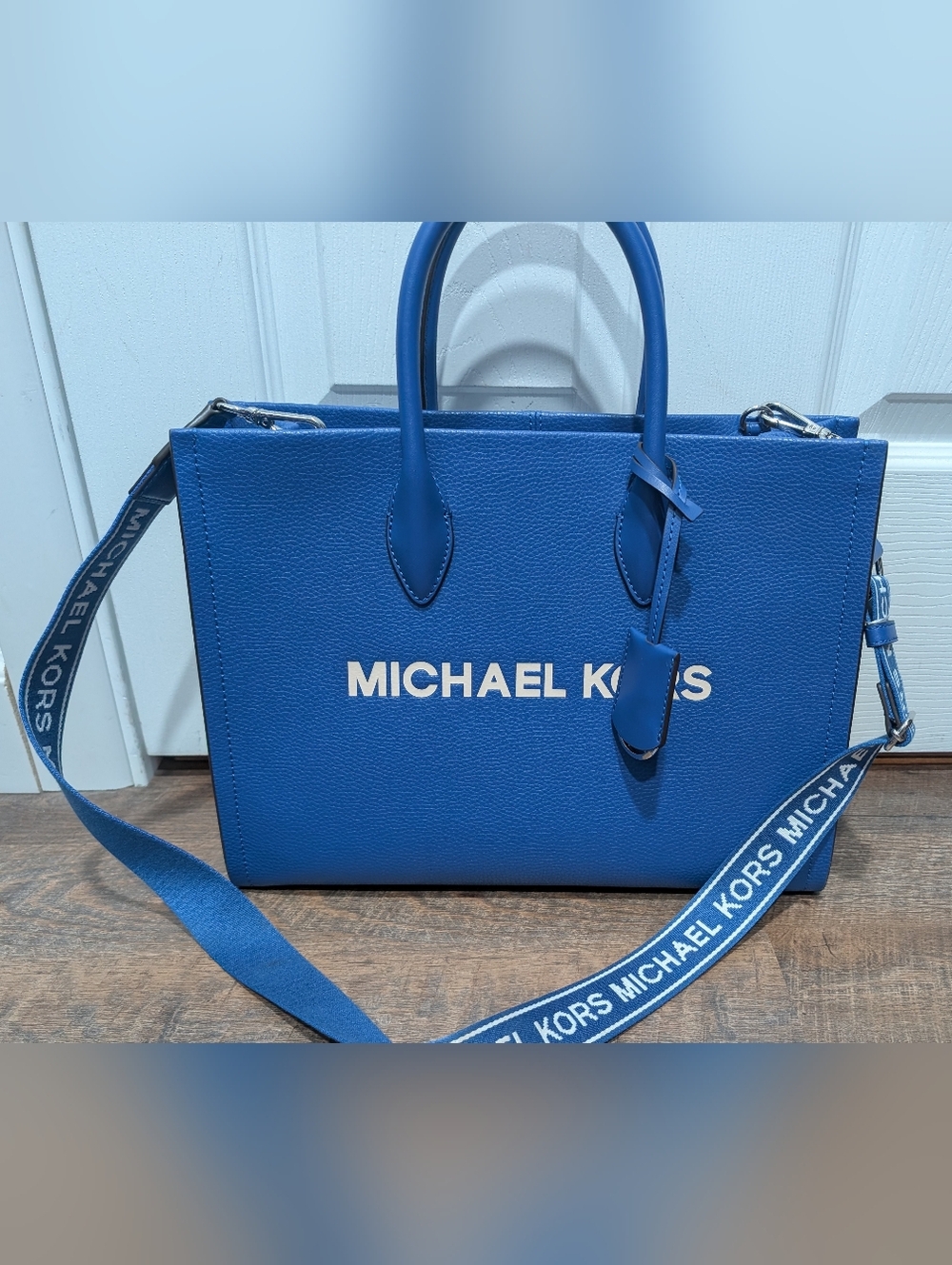 Michael Kors Mirella Medium Pebble Leather Tote Bag - Picture 3 of 11